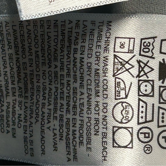 Levi’s Classic Dark Wash 501 Button Fly 5-Pocket Blue Jeans Sz 32” x 30” - Picture 12 of 12